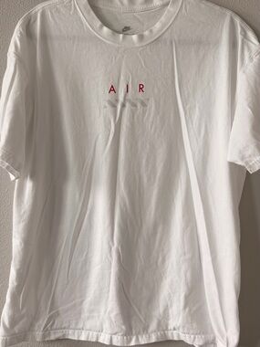 Nike Air White City Graphic T-Shirt Paris New York London Tokyo